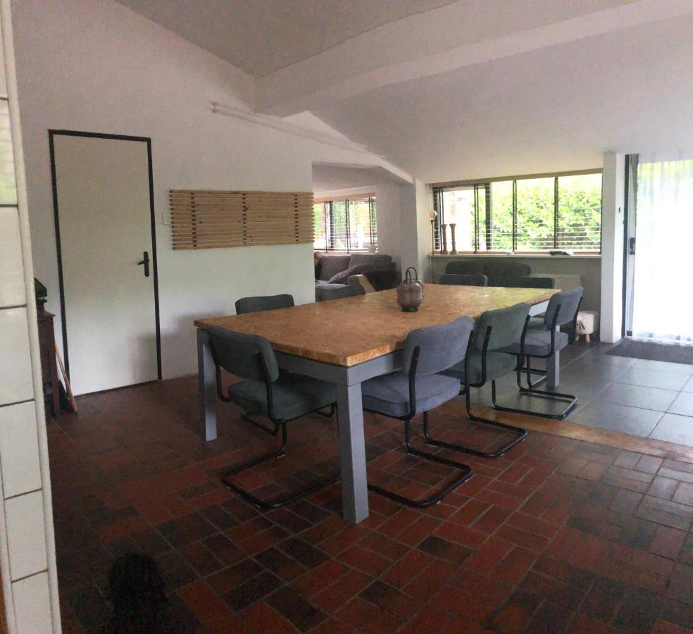 8 P Bungalow In Bossen Bij Capfun Stoetenslagh Rheezerveen Buitenkant foto