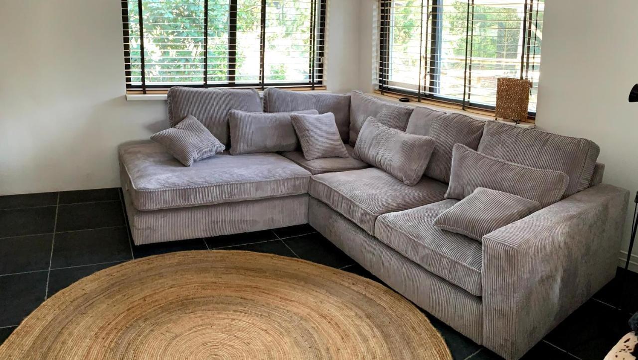 8 P Bungalow In Bossen Bij Capfun Stoetenslagh Rheezerveen Buitenkant foto